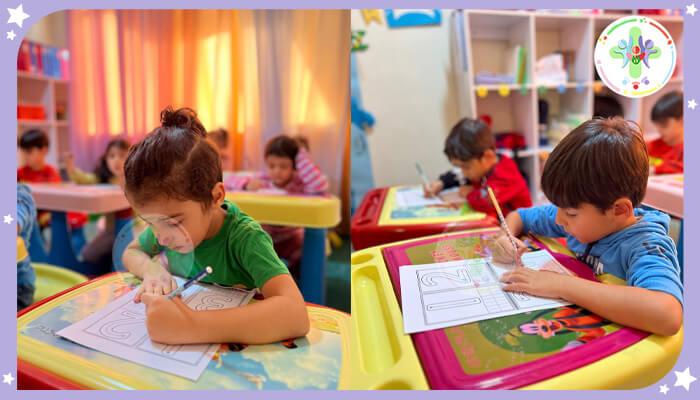 کلاس آموزش زبان در مهدکودک